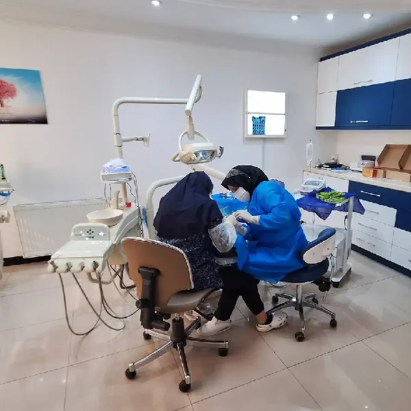 دندانپزشکی-دکتر-ماهان-حاج-حیدری-کرج