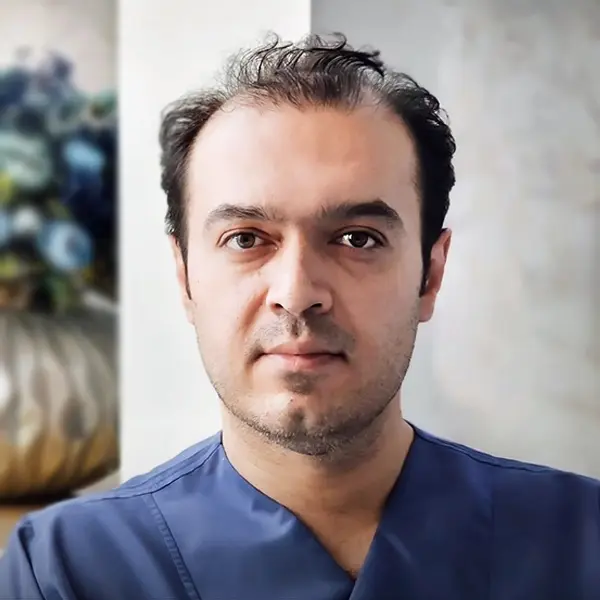 دکتر ایمان محمدی دندانپزشک اصفهان
