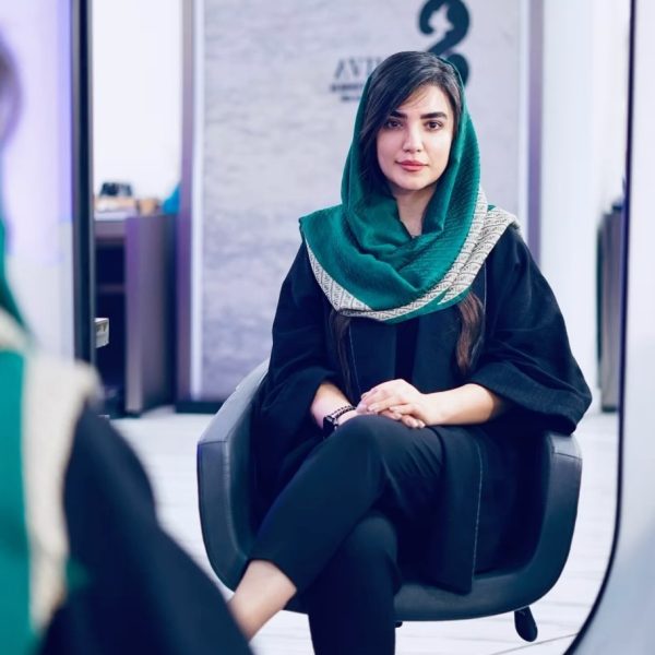 اکستنشن-مو-شیوا-ابوطالبی-اصفهان